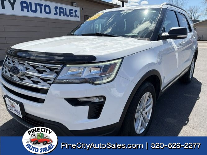 2019 Ford Explorer XLT 4WD's photo