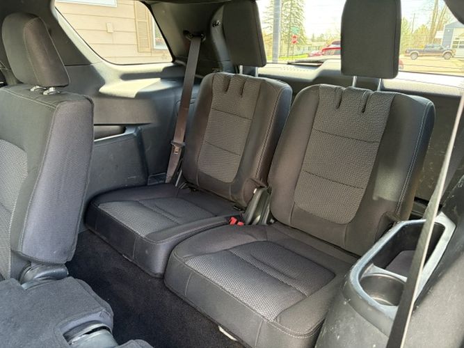 2019 Ford Explorer XLT - Photo 13