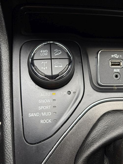 2019 Jeep Cherokee Trailhawk - Photo 18