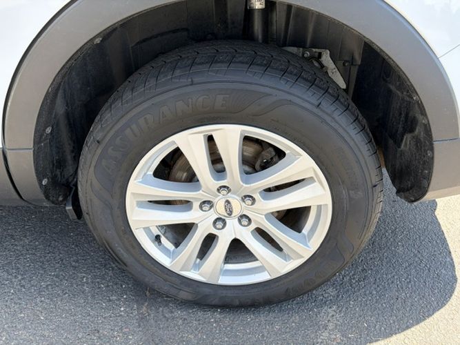 2019 Ford Explorer XLT - Photo 20